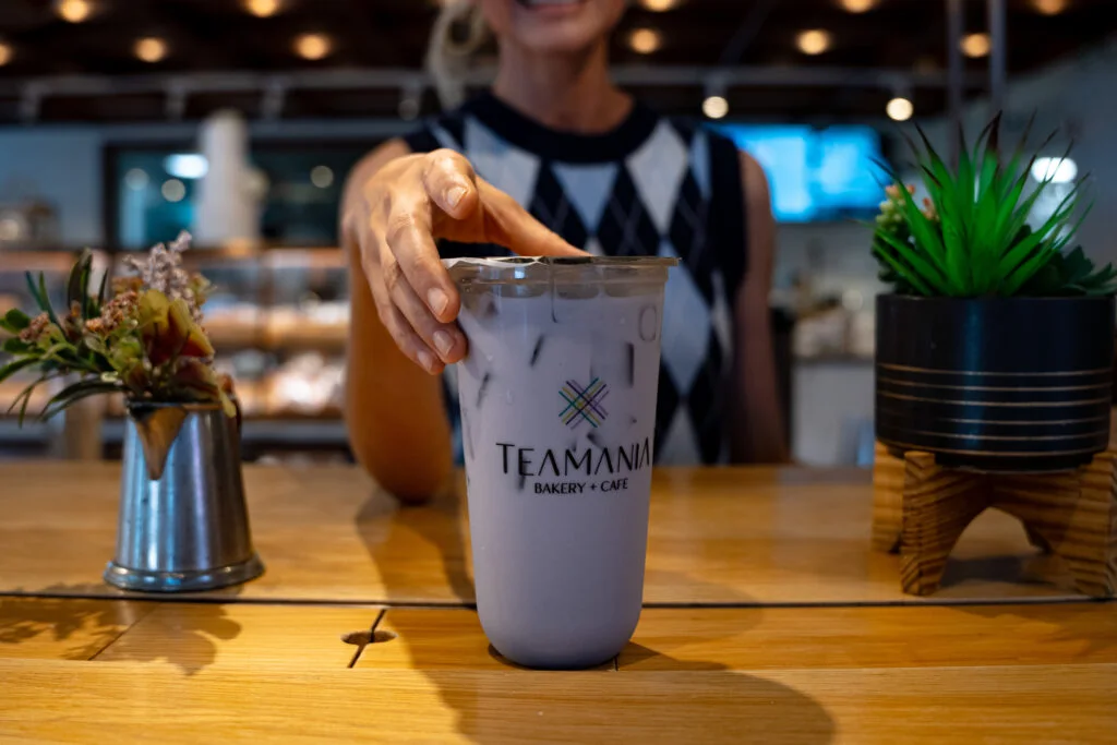 Teamania Bakery Cafe, business photo 2